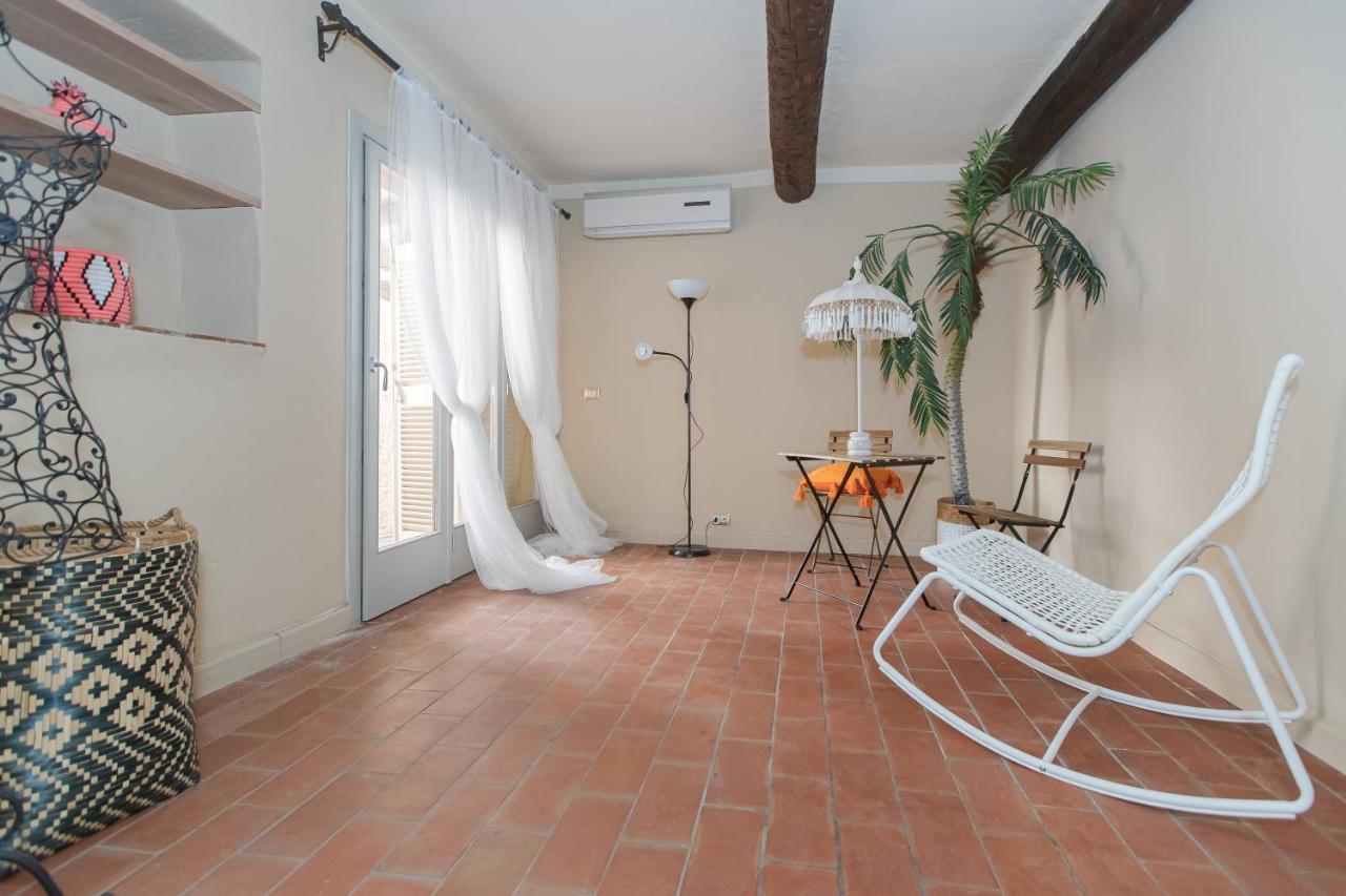 Rare: 110m² Climatises Avec Terrasse. 2 Chambres Appartement